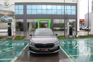 Skoda Superb E-SPORTLİNE 2025 Model Otomatik Vites