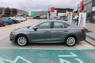 Skoda Octavia 1.5 MHEV PREMİUM 2025 Model Otomatik Vites