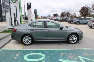 Skoda Octavia 1.5 MHEV PREMİUM 2025 Model Otomatik Vites