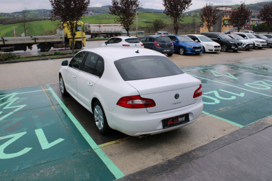 Skoda Superb 1.4TSİ LPG ACTİVE 2013 Model Düz Vites
