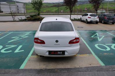 Skoda Superb 1.4TSİ LPG ACTİVE 2013 Model Düz Vites