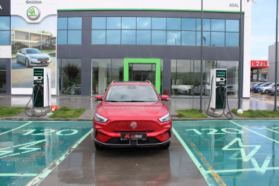 MG ZS EV LUXURY 2023 Model Otomatik Vites