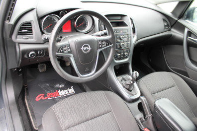 Opel Astra 1.6 LPG EDİTİON 2015 Model Düz Vites