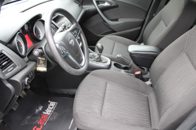 Opel Astra 1.6 LPG EDİTİON 2015 Model Düz Vites