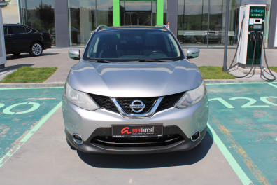 Nissan Qashqai 1.6DCİ BLACK EDİTİO 2017 Model Otomatik Vites