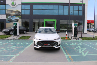 MG HS 1.5 T-GDİ LUXURY 2024 Model Otomatik Vites