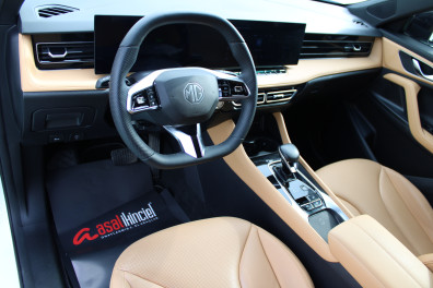 MG HS 1.5 T-GDİ LUXURY 2024 Model Otomatik Vites