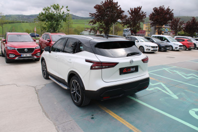 Nissan Qashqai 1.3DIG-T SKYPACK 2023 Model Otomatik Vites