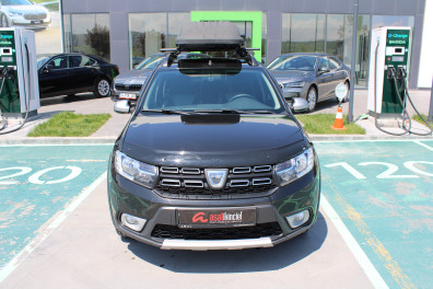 Dacia Sandero 1.5DCİ STEPWAY EASY-R  2017 Model Otomatik Vites