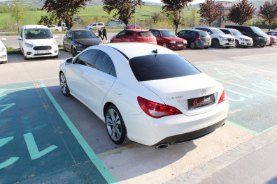 Mercedes-Benz CLA  200 URBAN 2013 Model Otomatik Vites