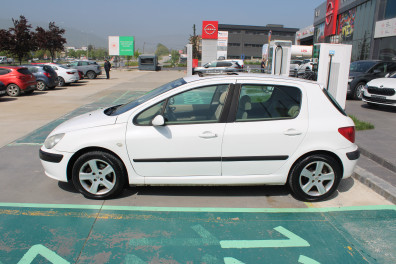 Peugeot 307 1.6 XT SUNROOF 2005 Model Otomatik Vites