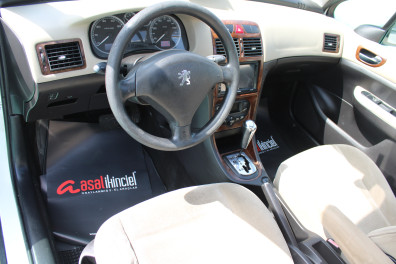 Peugeot 307 1.6 XT SUNROOF 2005 Model Otomatik Vites