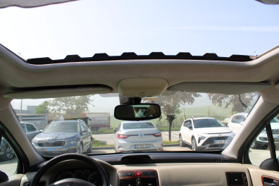 Peugeot 307 1.6 XT SUNROOF 2005 Model Otomatik Vites
