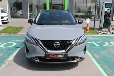 Nissan Qashqai  1.3DIG-T SKYPACK 4X 2023 Model Otomatik Vites