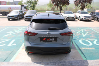 Nissan Qashqai  1.3DIG-T SKYPACK 4X 2023 Model Otomatik Vites