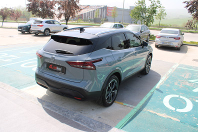 Nissan Qashqai  1.3DIG-T SKYPACK 4X 2023 Model Otomatik Vites