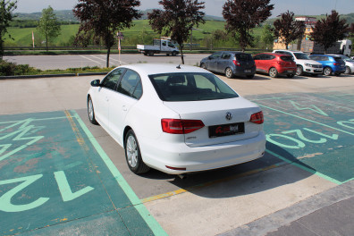 Volkswagen Jetta 1.2TSİ COMFORTLİNE 2015 Model Otomatik Vites