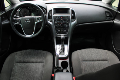Opel Astra 1.6CDTİ DESİNG 2017 Model Otomatik Vites