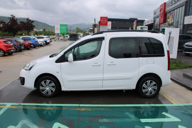 Citroen Berlingo 1.6HDİ COMBİ SX  2016 Model Düz Vites