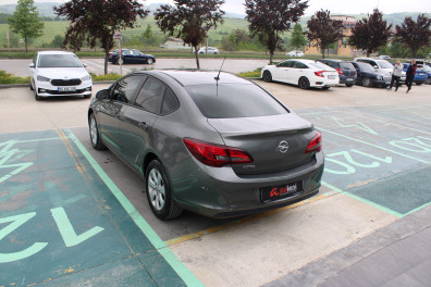 Opel Astra 1.6 EDITION PLUS MT 2017 Model Düz Vites