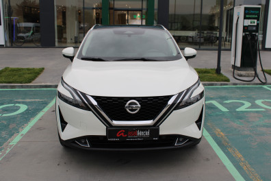 Nissan Qashqai 1.3DIG-T SKYPACK 4X4 AT 2022 Model Otomatik Vites