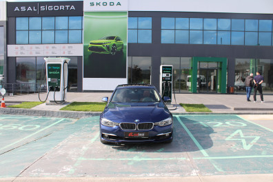 Bmw 3 Serisi 318İ EDİTİON LUXURY LİNE 2018 Model Otomatik Vites
