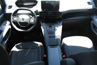 Peugeot Rifter  1.5 ALLURE 2025 Model Otomatik Vites