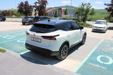 Nissan Qashqai 1.3DIG-T SKYPACK 2023 Model Otomatik Vites