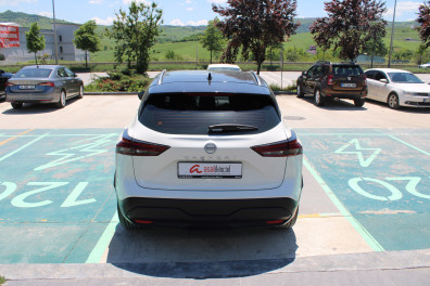 Nissan Qashqai 1.3DIG-T SKYPACK 2023 Model Otomatik Vites