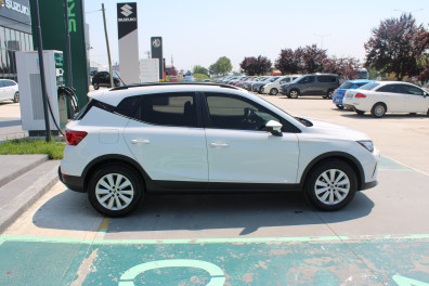 Seat Arona  1.0ECOTSİ STYLE 2023 Model Düz Vites