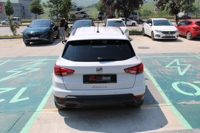 Seat Arona  1.0ECOTSİ STYLE 2023 Model Düz Vites