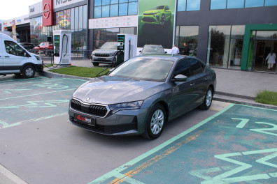 Skoda Octavia  1.5 MHEV ELİTE 2025 Model Otomatik Vites