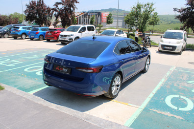 Skoda Superb 1.5MHEV PRESTİGE 2025 Model Otomatik Vites