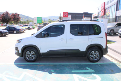 Peugeot Rifter 1.5 ALLURE 2022 Model Düz Vites