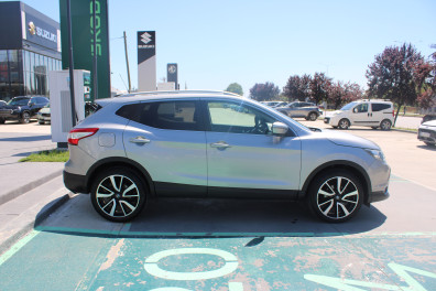 Nissan Qashqai 1.6DCİ BLACK EDİTİO 2017 Model Otomatik Vites