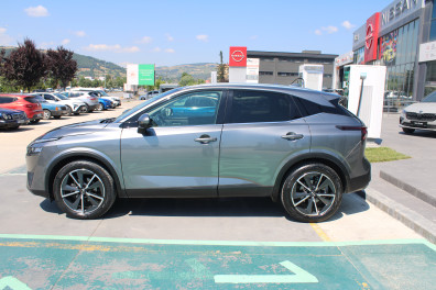 Nissan Qashqai 1.3DIG-T SKYPACK  2023 Model Otomatik Vites