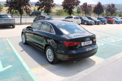 Audi A3 SEDAN 1.6TDİ AMBİENTE 2015 Model Otomatik Vites