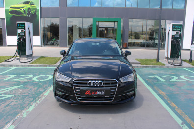 Audi A3 SEDAN 1.6TDİ AMBİENTE 2015 Model Otomatik Vites
