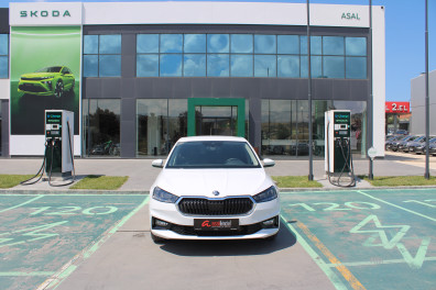 Skoda Fabia 1.0 TSİ PREMİUM  2025 Model Otomatik Vites