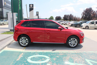 Skoda Kamiq 1.5TSİ PREMİUM CAM TAVAN 2022 Model Otomatik Vites
