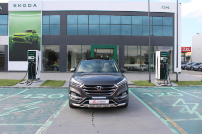 Hyundai Tucson 1.6T-GDİ ELİTE PLUS 4X4 2017 Model Otomatik Vites