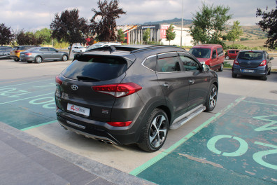 Hyundai Tucson 1.6T-GDİ ELİTE PLUS 4X4 2017 Model Otomatik Vites