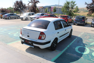 Renault Symbol 1.5DCİ AUTHENTİQUE  2005 Model Düz Vites