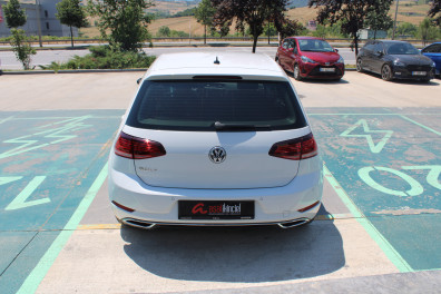 Volkswagen Golf  1.0TSİ COMFORTLİNE 2018 Model Düz Vites