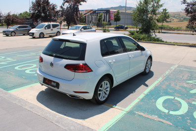 Volkswagen Golf  1.0TSİ COMFORTLİNE 2018 Model Düz Vites