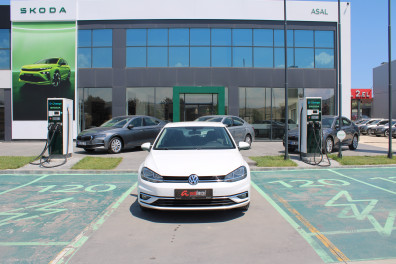 Volkswagen Golf  1.0TSİ COMFORTLİNE 2018 Model Düz Vites