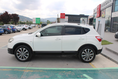 Nissan Qashqai 1.5DCİ PLATİNUM  2010 Model Düz Vites