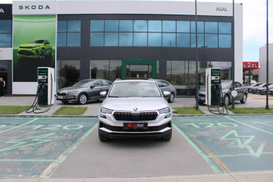 Skoda Karoq  1.5TSİ PRESTİGE 2025 Model Otomatik Vites