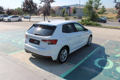 Skoda Fabia  1.0 TSİ PREMİUM 2025 Model Otomatik Vites