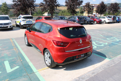 Renault Clio 0.9TCE İCON 2014 Model Düz Vites
